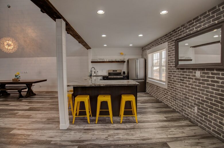 The Great Room Barn | A Cozy Retreat with River Proximity - Dakota, Minnesota