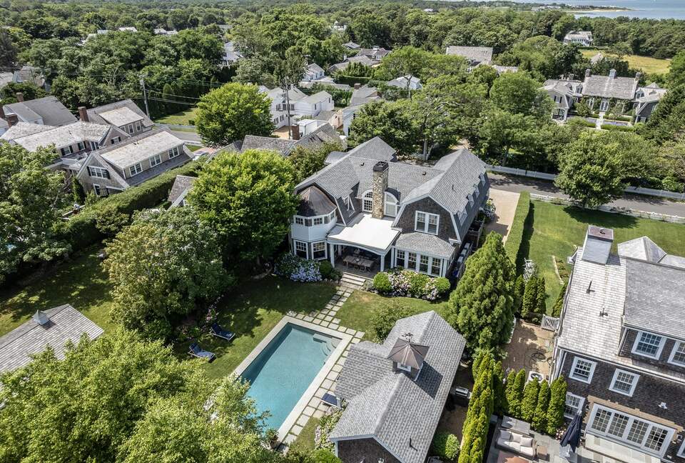 Elegant Edgartown Estate | Martha's Vineyard - Edgartown, Massachusetts