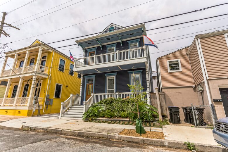 Classic New Orleans Charm with Modern Comforts - New Orleans, Louisiana