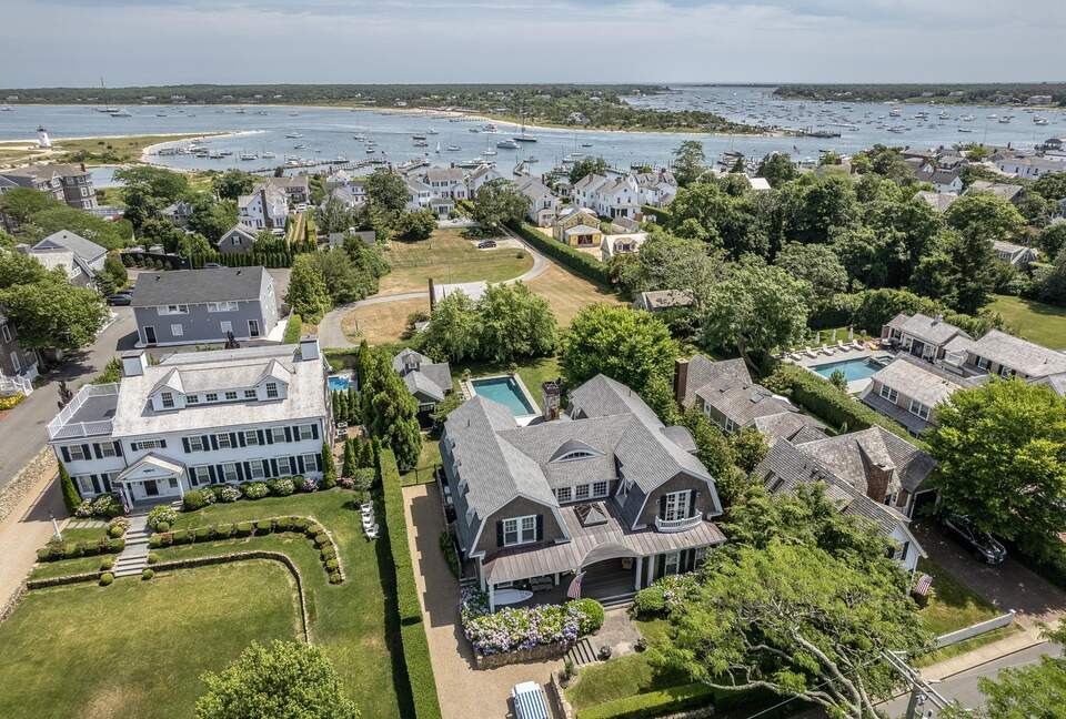Elegant Edgartown Estate | Martha's Vineyard - Edgartown, Massachusetts