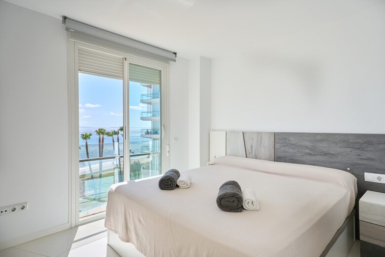 Elegant Ibiza Retreat with Panoramic Sea Views - Ibiza, Spain