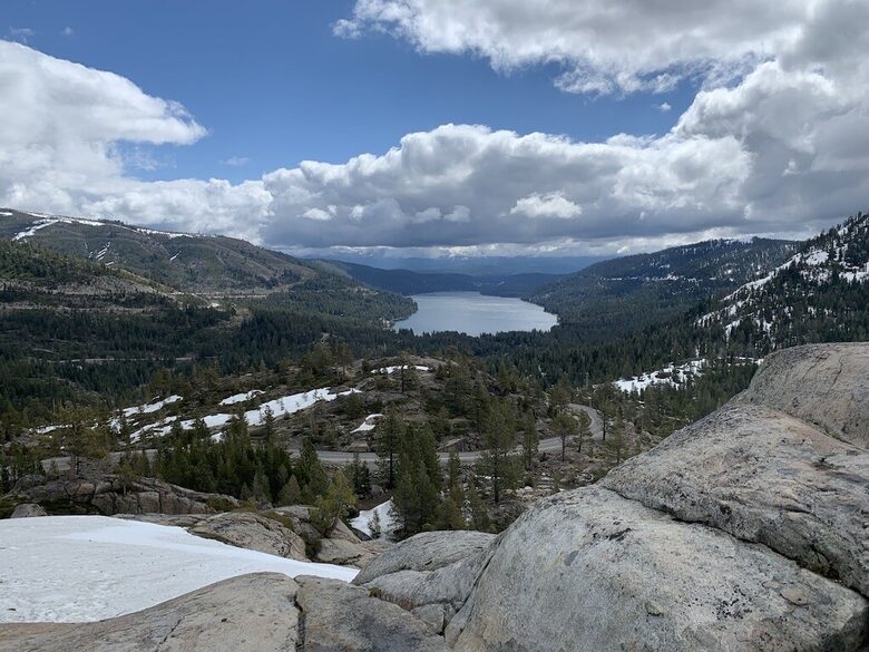Scenic Lakefront Tahoe Sanctuary - Truckee, California