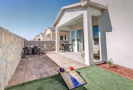 Charming Desert Retreat with Game Room and Scenic Views - Las Cruces, New Mexico