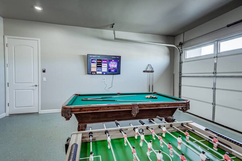 Charming Desert Retreat with Game Room and Scenic Views - Las Cruces, New Mexico
