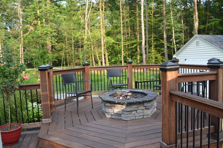 Elegant Escape with Pool in Saratoga’s Premier Neighborhood - Saratoga Springs, New York