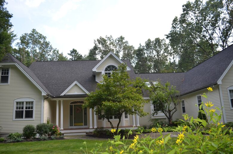 Elegant Escape with Pool in Saratoga’s Premier Neighborhood - Saratoga Springs, New York