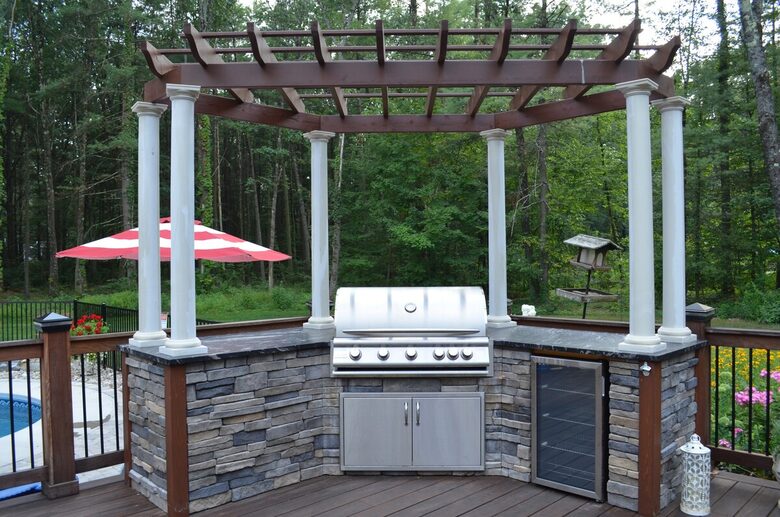 Elegant Escape with Pool in Saratoga’s Premier Neighborhood - Saratoga Springs, New York