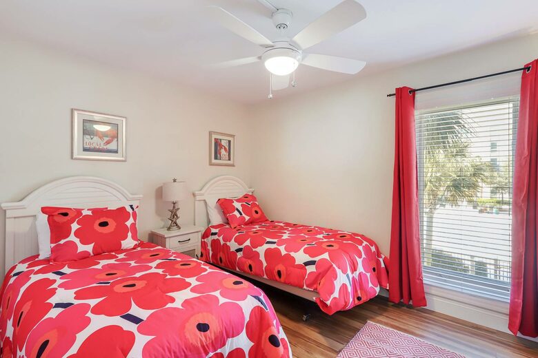 Elegant Oceanview Escape on Hilton Head Island - Hilton Head Island, South Carolina