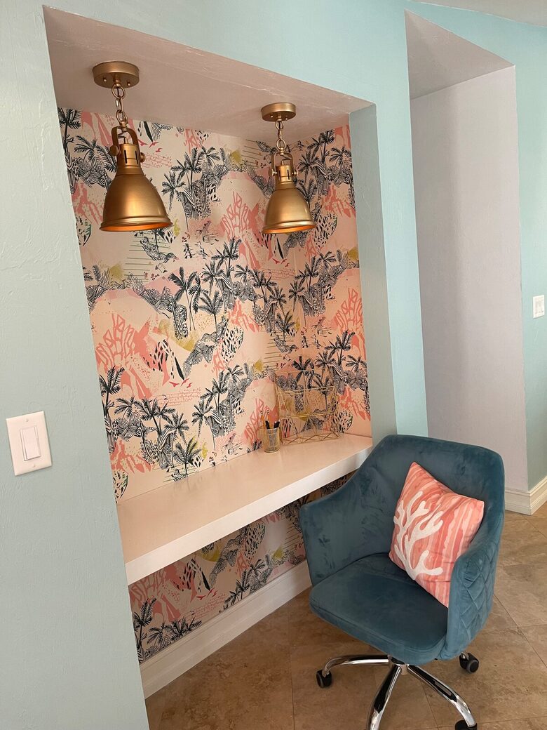 A Vibrant Retreat Near Naples Beach - Naples, Florida