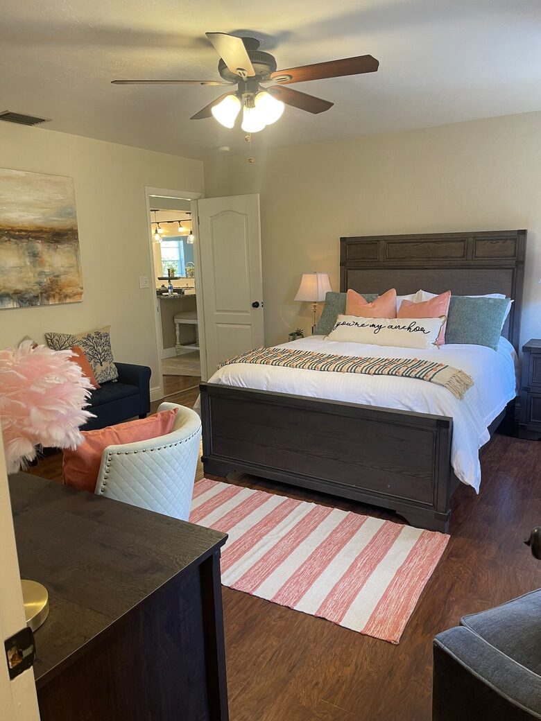 Villa Costa-- NAPLES Florida- Walk to Beach House - Naples, Florida