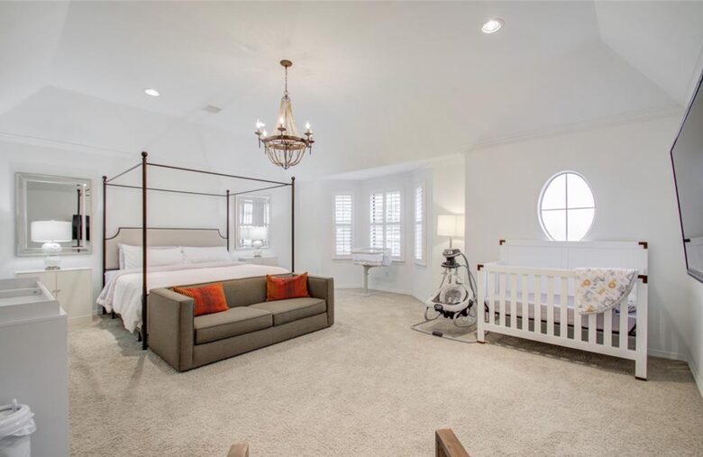 Historic Charm Meets Modern Comfort - Houston, Texas