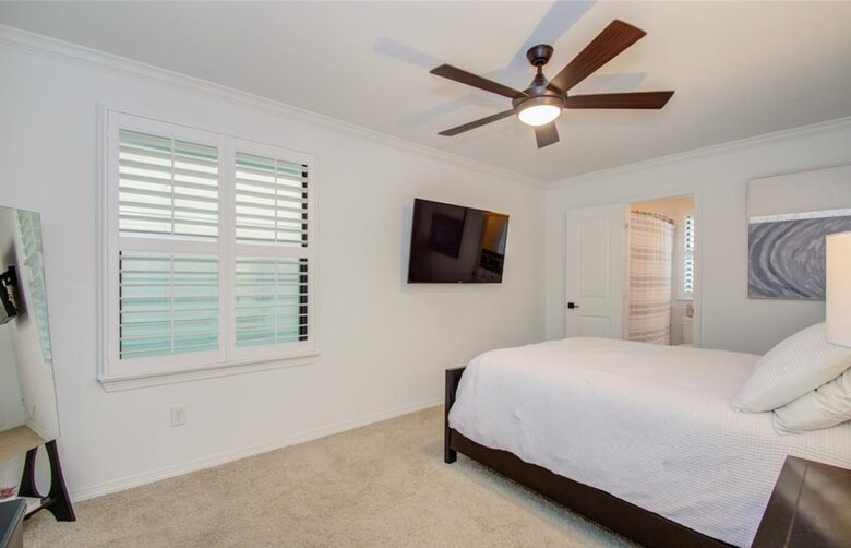Historic Charm Meets Modern Comfort - Houston, Texas