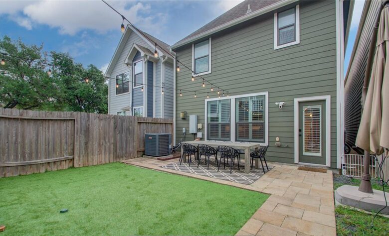 Historic Charm Meets Modern Comfort - Houston, Texas