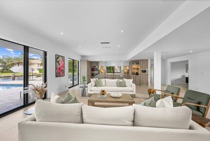 Intracoastal Grandeur | A Premier Waterfront Retreat in Fort Lauderdale - Fort Lauderdale, Florida