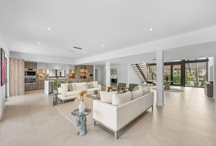Intracoastal Grandeur | A Premier Waterfront Retreat in Fort Lauderdale - Fort Lauderdale, Florida