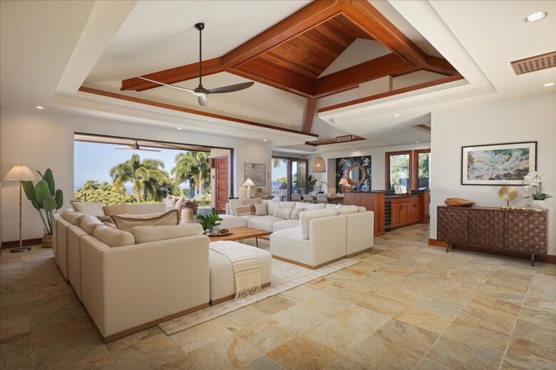 Ultra-Luxury Living on the Kona Coast - Kealakekua, Hawaii