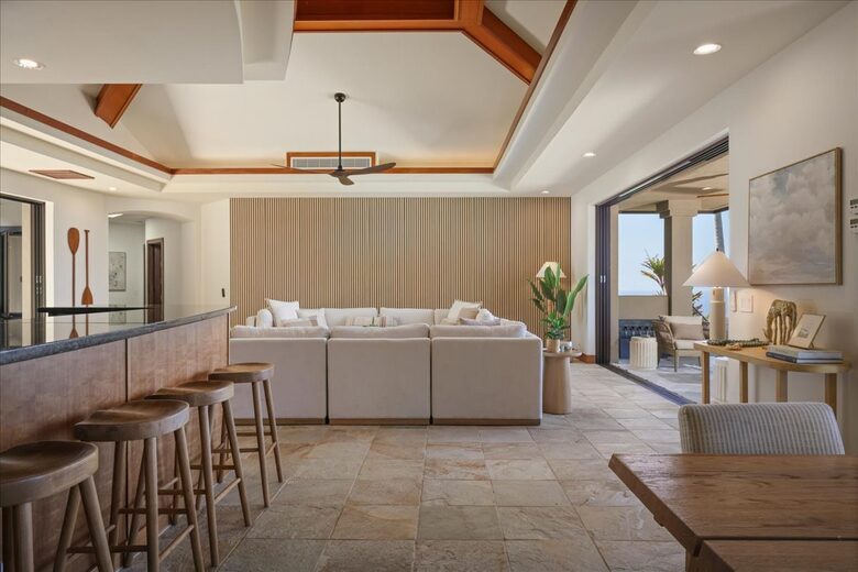 Ultra-Luxury Living on the Kona Coast - Kealakekua, Hawaii