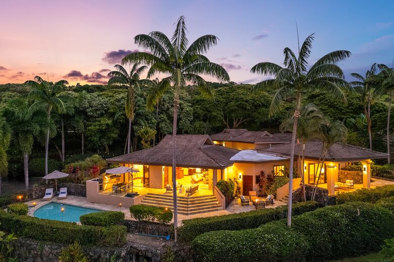 Ultra-Luxury Living on the Kona Coast - Kealakekua, Hawaii