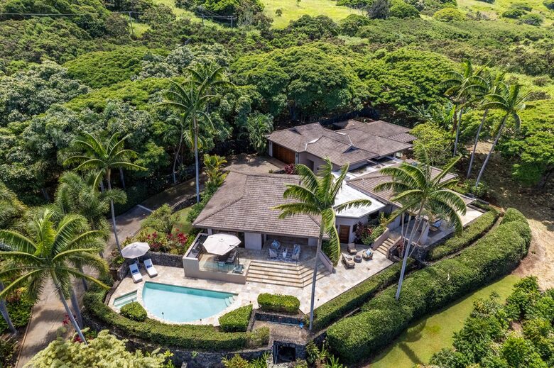 Ultra-Luxury Living on the Kona Coast - Kealakekua, Hawaii
