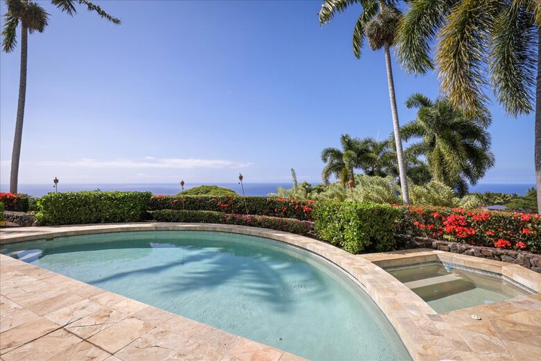 Ultra-Luxury Living on the Kona Coast - Kealakekua, Hawaii