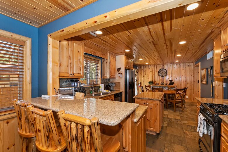 Altitude Adjustment - Lake and Slopes Getaway - Big Bear Lake, California