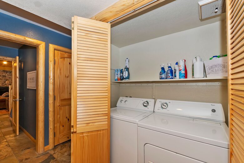 Altitude Adjustment - Lake and Slopes Getaway - Big Bear Lake, California