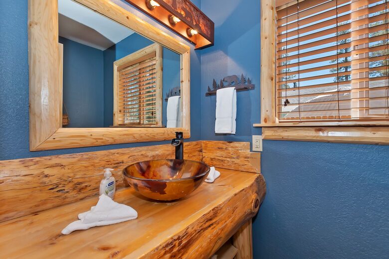 Altitude Adjustment - Lake and Slopes Getaway - Big Bear Lake, California