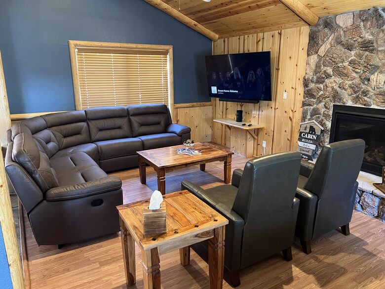 Altitude Adjustment - Lake and Slopes Getaway - Big Bear Lake, California