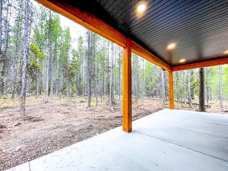 Forest Haven Near Yellowstone with Lake & Trail Access - Island Park, Idaho