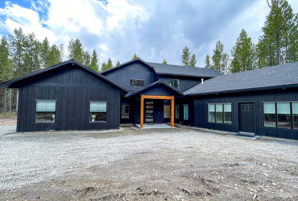 Forest Haven Near Yellowstone with Lake & Trail Access - Island Park, Idaho