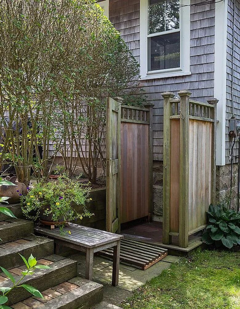 Charming Cottage Escape in the Heart of Nantucket - Nantucket, Massachusetts
