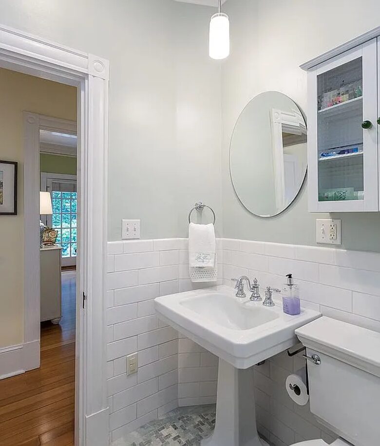 Charming Cottage Escape in the Heart of Nantucket - Nantucket, Massachusetts