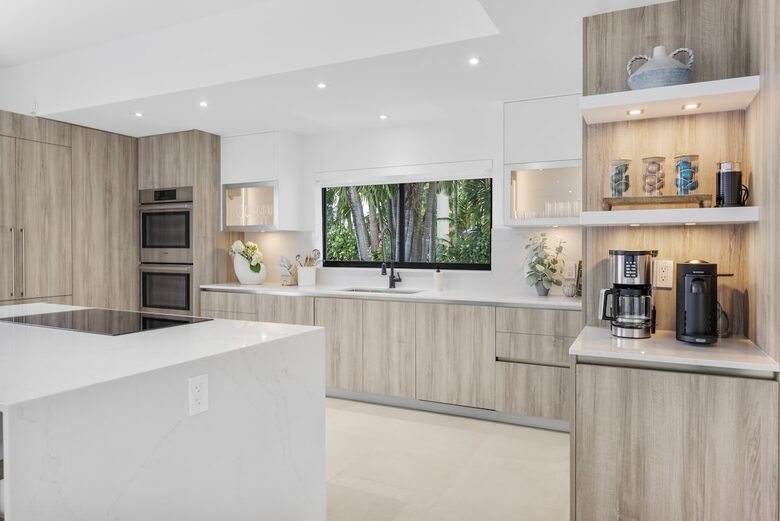 Intracoastal Grandeur | A Premier Waterfront Retreat in Fort Lauderdale - Fort Lauderdale, Florida