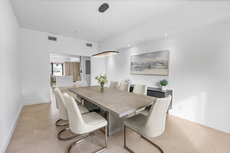 Intracoastal Grandeur | A Premier Waterfront Retreat in Fort Lauderdale - Fort Lauderdale, Florida