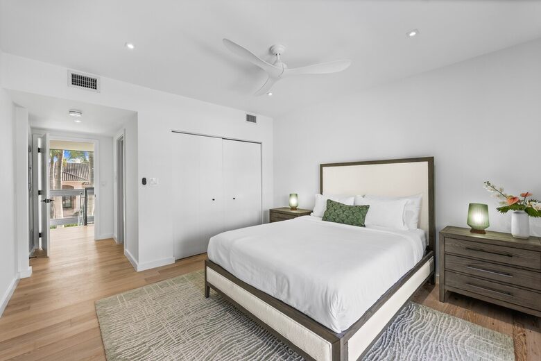 Intracoastal Grandeur | A Premier Waterfront Retreat in Fort Lauderdale - Fort Lauderdale, Florida