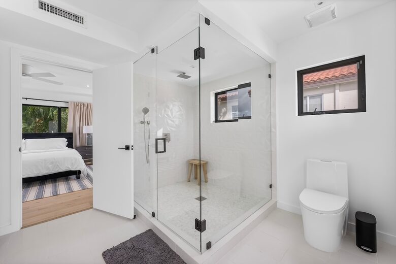 Intracoastal Grandeur | A Premier Waterfront Retreat in Fort Lauderdale - Fort Lauderdale, Florida