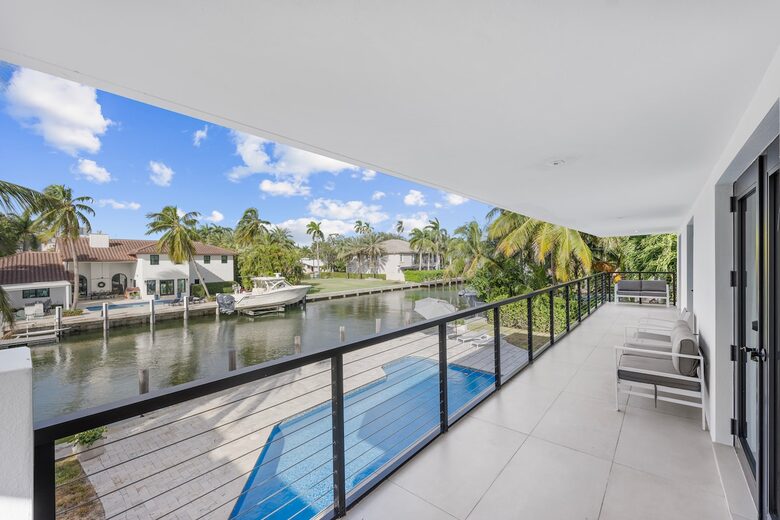 Intracoastal Grandeur | A Premier Waterfront Retreat in Fort Lauderdale - Fort Lauderdale, Florida