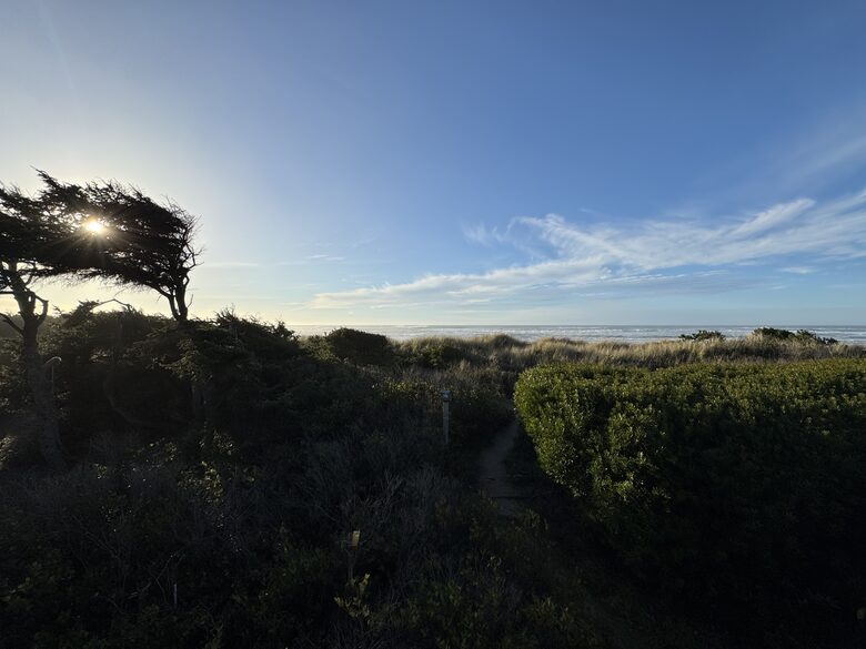 Cozy Coastal Retreat at Rockaway Beach - Rockaway Beach, Oregon