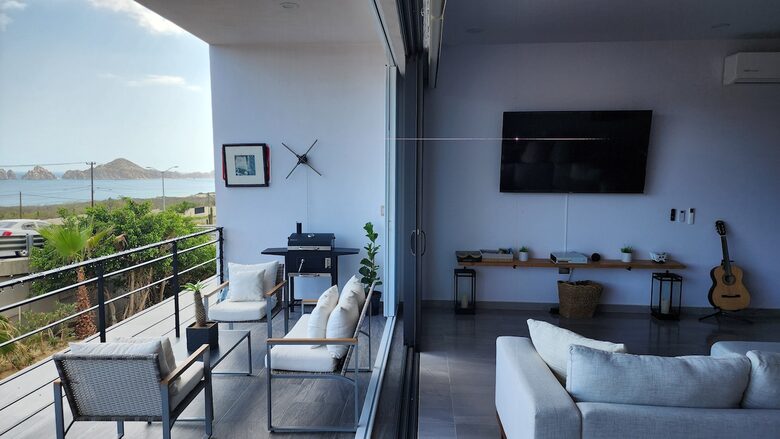 Oceanview Escape Minutes from Downtown Cabo - Cabo San Lucas, Mexico