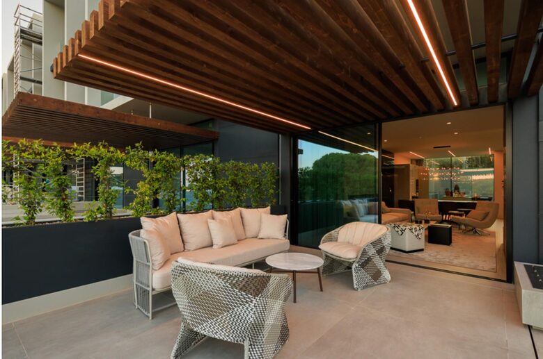 Elegant Modern Living in Vilas Alvas - Vale do Lobo, Portugal