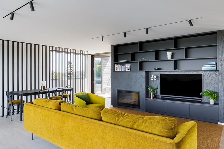 Contemporary Coastal Elegance on Waiheke Island - Waiheke Island, New Zealand