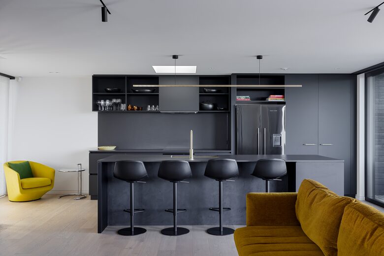 Contemporary Coastal Elegance on Waiheke Island - Waiheke Island, New Zealand
