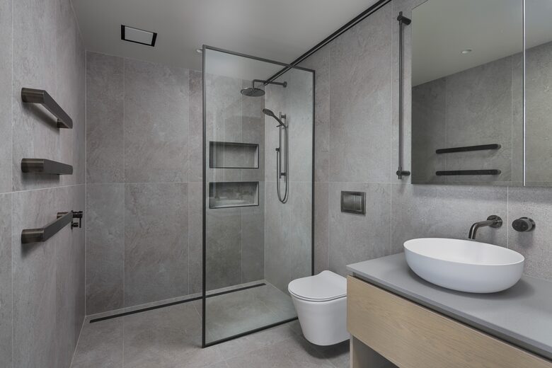 Master Ensuite
