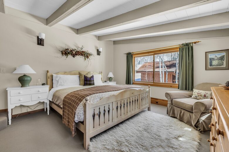 Master bedroom