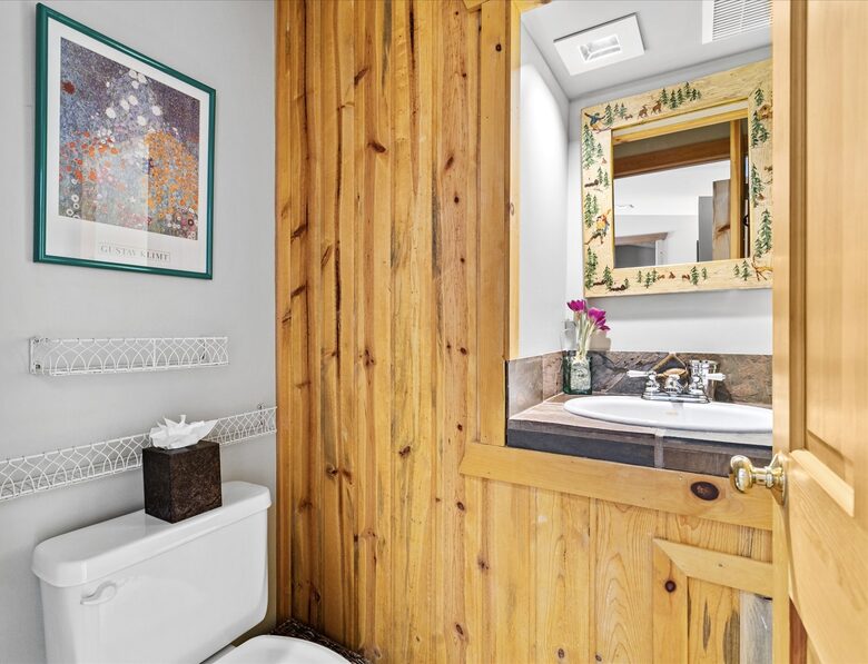half bath outside small bedroom and master bedroom