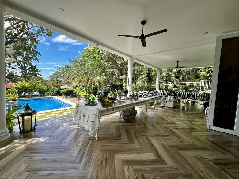 Villa La Nuvola, a seaside sanctuary. - Manila (Greater Manila), Philippines