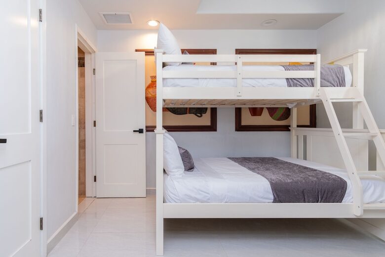 Sixth-Floor Oceanfront Retreat with Expansive Patio & Golf Access - Puerto Penasco, Mexico