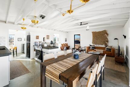 Restored 1955 Homestead in Joshua Tree - Joshua Tree, California
