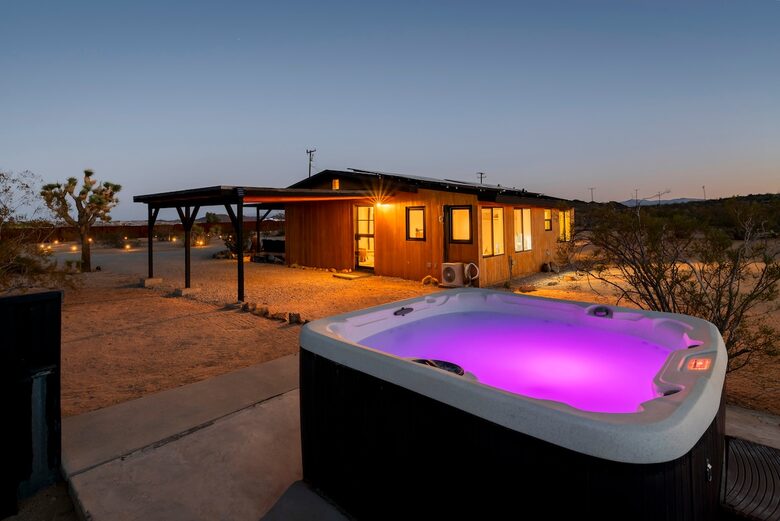Restored 1955 Homestead in Joshua Tree - Joshua Tree, California