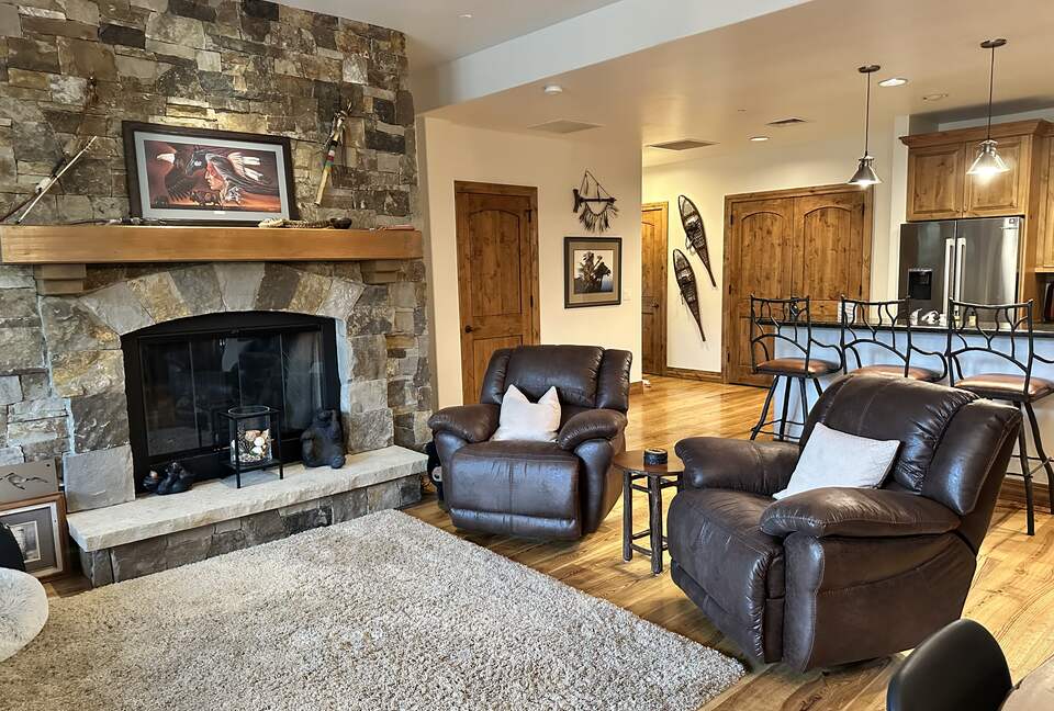 Elegant Ski-In/Ski-Out Retreat with Mountain and Lake Views - Beaver Creek, Colorado